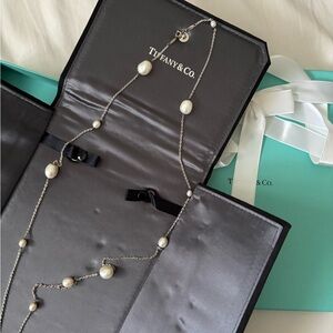 Tiffany & Co. Silver Necklace with Cream Pearls